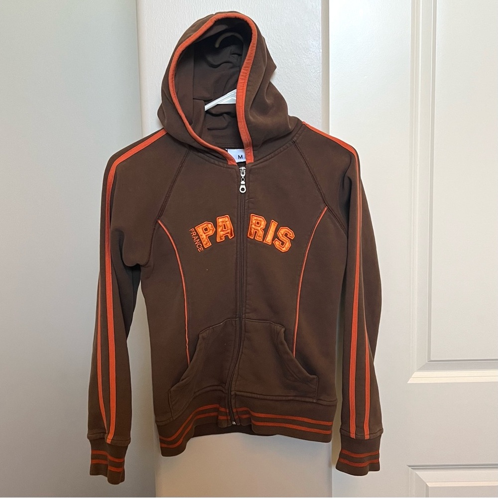 Vintage Zip Up Hoodie from Paris. Women’s, Medium Sized. Brown and orange color.
